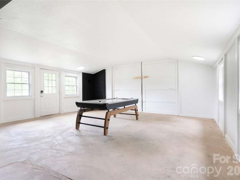 134 Oakview Road, Asheville, NC 28806.  MLS# CAR4385286, YatesRealty ID 29264. Basement