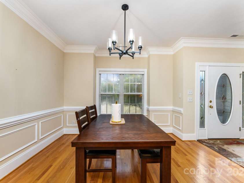 7020 Highland Way, Belmont, NC 28012.  MLS# CAR4287029, YatesRealty ID 29264. 