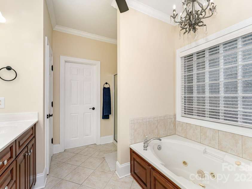 7020 Highland Way, Belmont, NC 28012.  MLS# CAR4287029, YatesRealty ID 29264. 