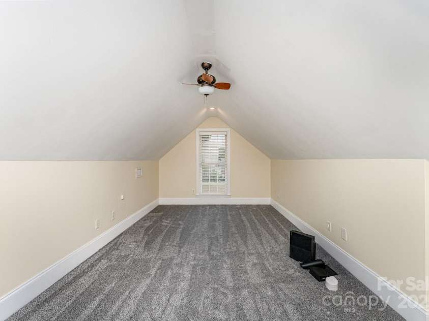 7020 Highland Way, Belmont, NC 28012.  MLS# CAR4287029, YatesRealty ID 29264. 