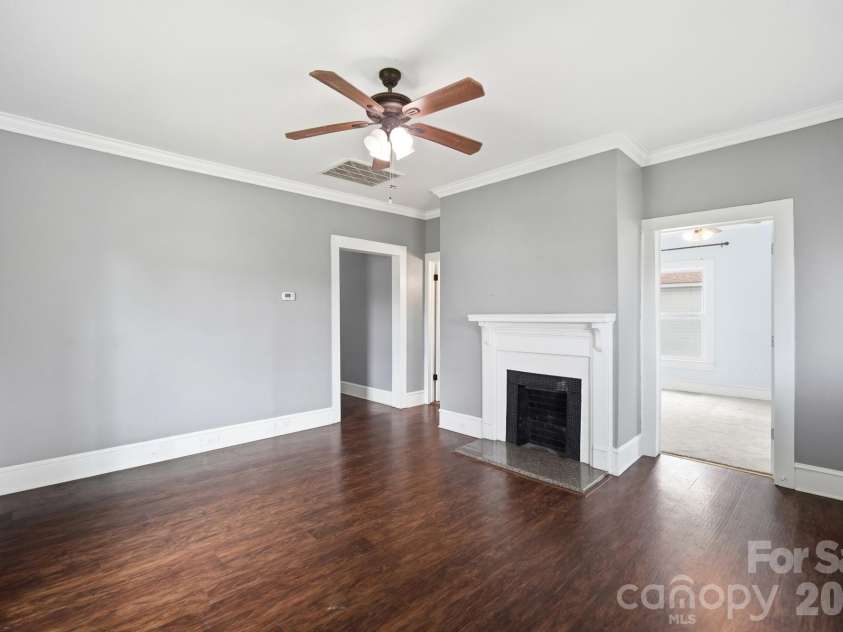 1002 Ridge Avenue, Kannapolis, NC 28083.  MLS# CAR4384465, YatesRealty ID 29265. 