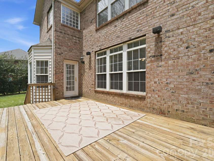 8719 Beaminster Place, Waxhaw, NC 28173.  MLS# CAR4390694, YatesRealty ID 29267. Deck