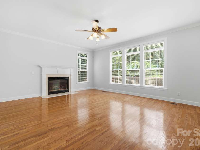 8719 Beaminster Place, Waxhaw, NC 28173.  MLS# CAR4390694, YatesRealty ID 29267. Great Room