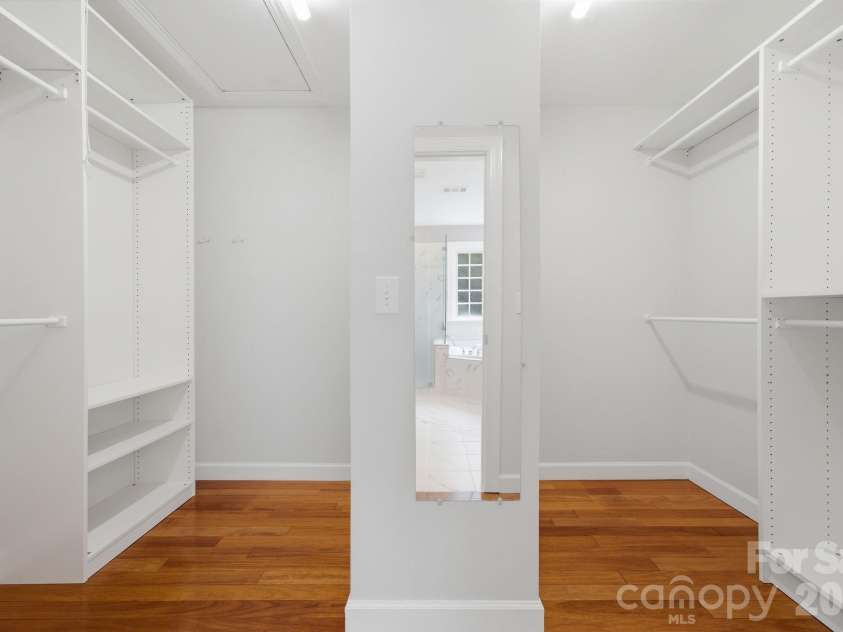 8719 Beaminster Place, Waxhaw, NC 28173.  MLS# CAR4390694, YatesRealty ID 29267. Owners Closet