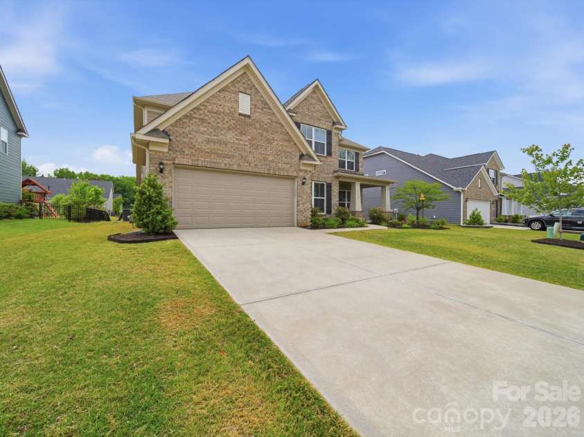 1169 Regions Boulevard, Fort Mill, SC 29707.  MLS# CAR4401584, YatesRealty ID 29269. 