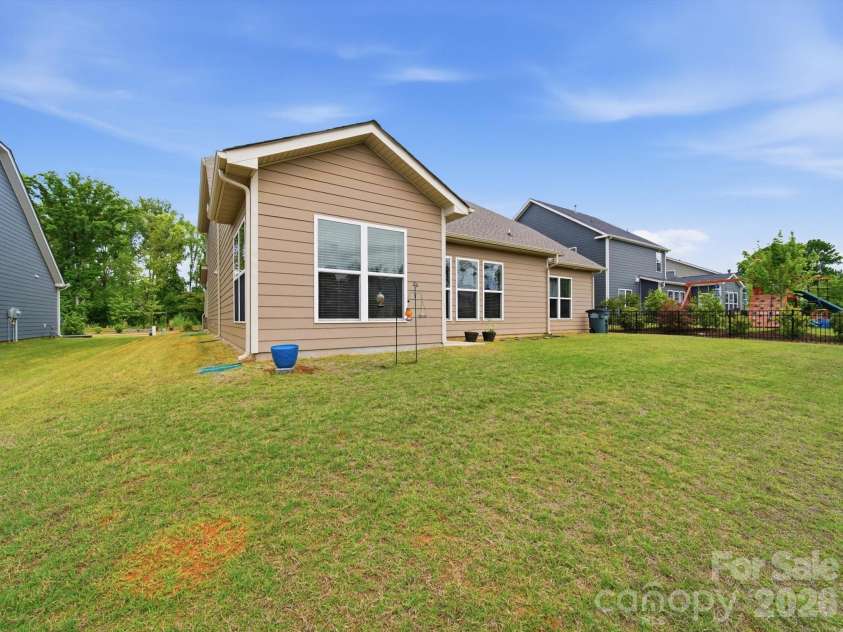 1169 Regions Boulevard, Fort Mill, SC 29707.  MLS# CAR4401584, YatesRealty ID 29269. 