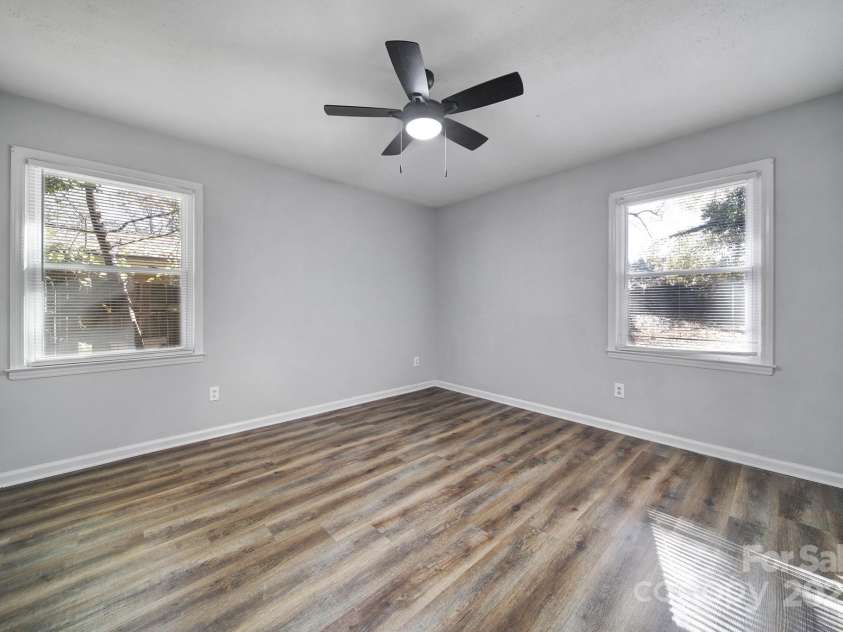 6513 old post Road, Charlotte, NC 28212.  MLS# CAR4320928, YatesRealty ID 2927. 