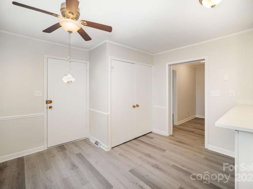 1711 Perry Street, Gastonia, NC 28054.  MLS# CAR4285836, YatesRealty ID 29270. 