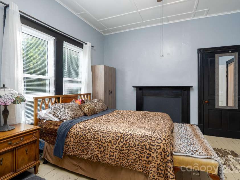 808 Yadkin Avenue, Spencer, NC 28159.  MLS# CAR4287414, YatesRealty ID 29271. Bedroom 3 
