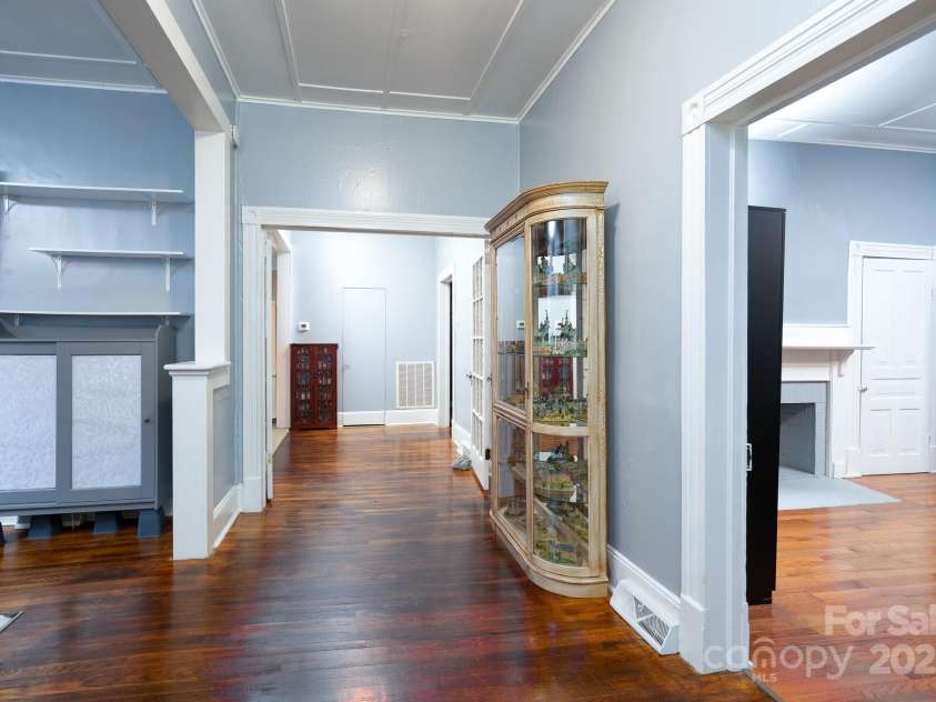 808 Yadkin Avenue, Spencer, NC 28159.  MLS# CAR4287414, YatesRealty ID 29271. Entry 