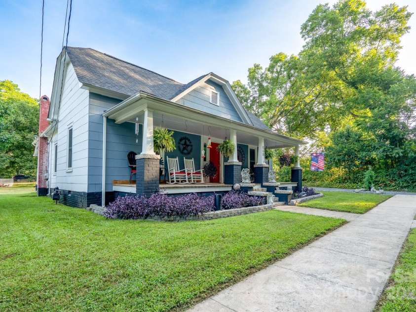 808 Yadkin Avenue, Spencer, NC 28159.  MLS# CAR4287414, YatesRealty ID 29271. Front/Side View 