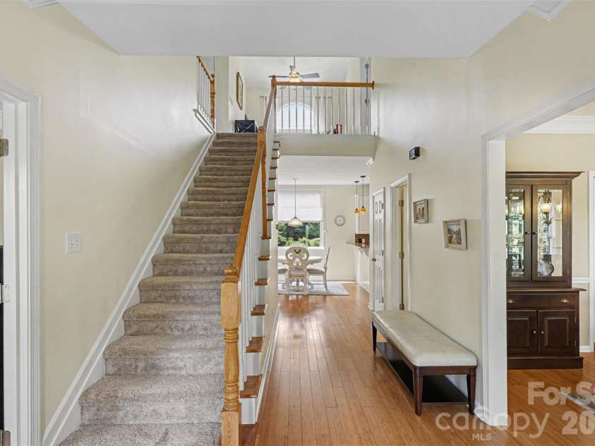 104 Southern Cross Lane, Matthews, NC 28105.  MLS# CAR4391512, YatesRealty ID 29272. 