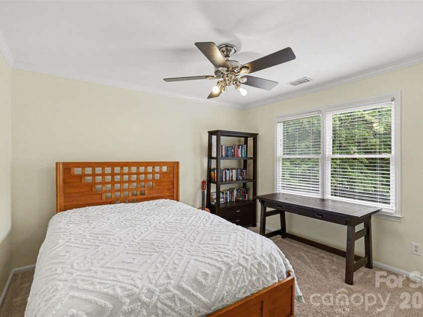 104 Southern Cross Lane, Matthews, NC 28105.  MLS# CAR4391512, YatesRealty ID 29272. 