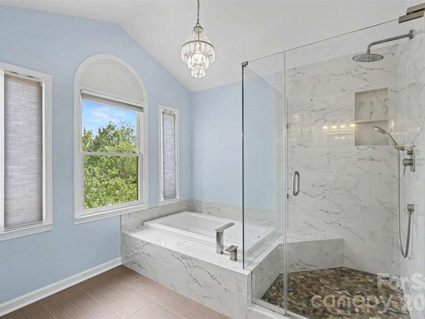104 Southern Cross Lane, Matthews, NC 28105.  MLS# CAR4391512, YatesRealty ID 29272. 