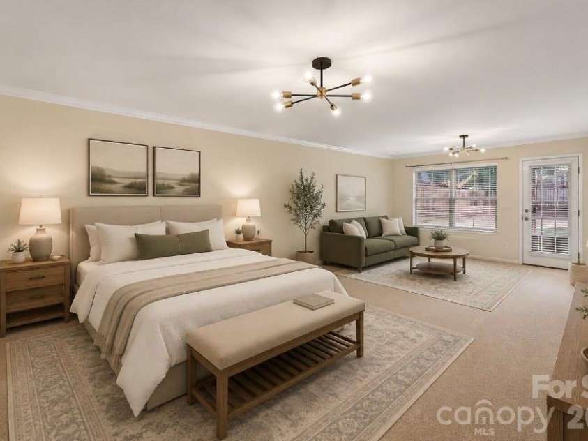 104 Southern Cross Lane, Matthews, NC 28105.  MLS# CAR4391512, YatesRealty ID 29272. Virtually staged