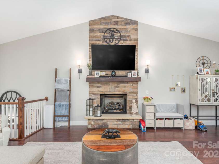 348 Olivet Lane, Fletcher, NC 28732.  MLS# CAR4287299, YatesRealty ID 29273. Gorgeous Fireplace with Gas Logs