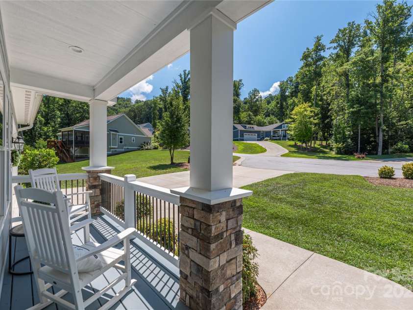 348 Olivet Lane, Fletcher, NC 28732.  MLS# CAR4287299, YatesRealty ID 29273. Great front porch for 