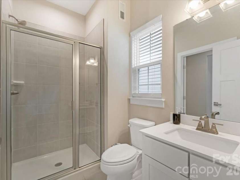 202 Tetcott Street, Mooresville, NC 28115.  MLS# CAR4364351, YatesRealty ID 29274. 