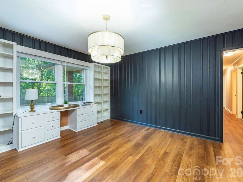 34 Goldmont Street, Black Mountain, NC 28711.  MLS# CAR4380870, YatesRealty ID 29277. 