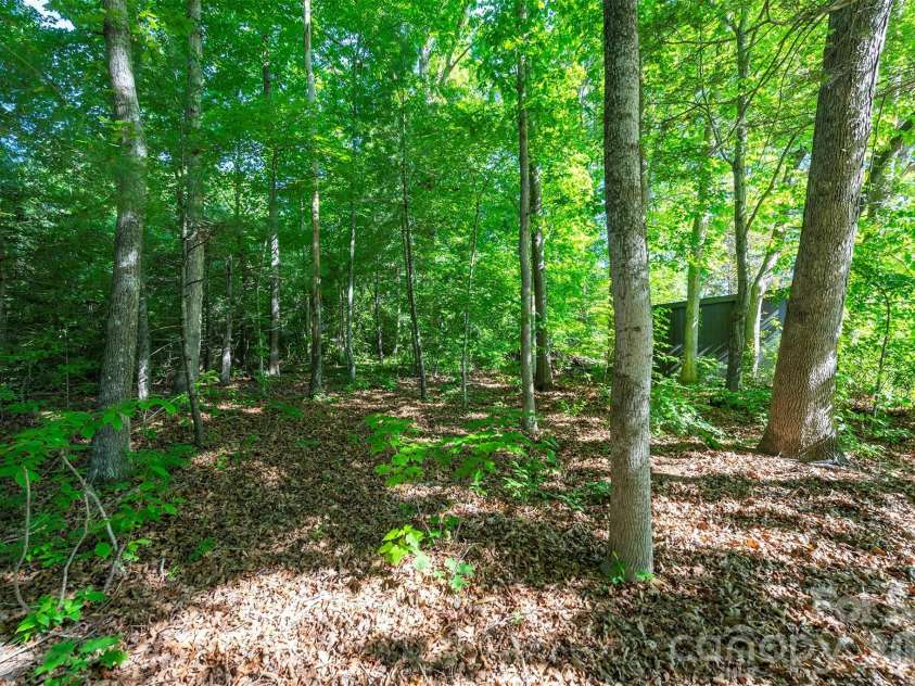 34 Goldmont Street, Black Mountain, NC 28711.  MLS# CAR4380870, YatesRealty ID 29277. 