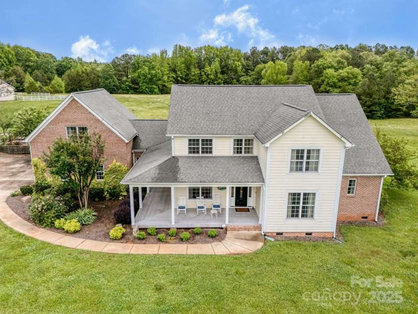 8144 Park Place Road, York, SC 29745.  MLS# CAR4285868, YatesRealty ID 29277. 