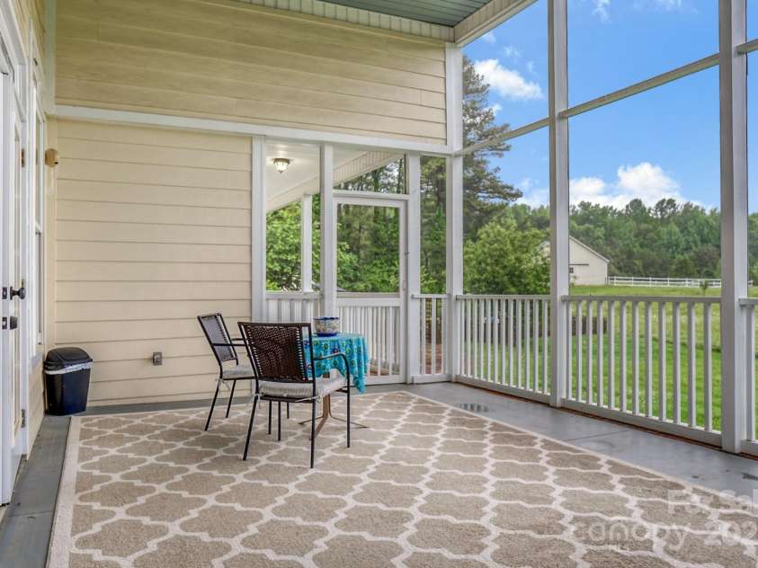 8144 Park Place Road, York, SC 29745.  MLS# CAR4285868, YatesRealty ID 29277. 