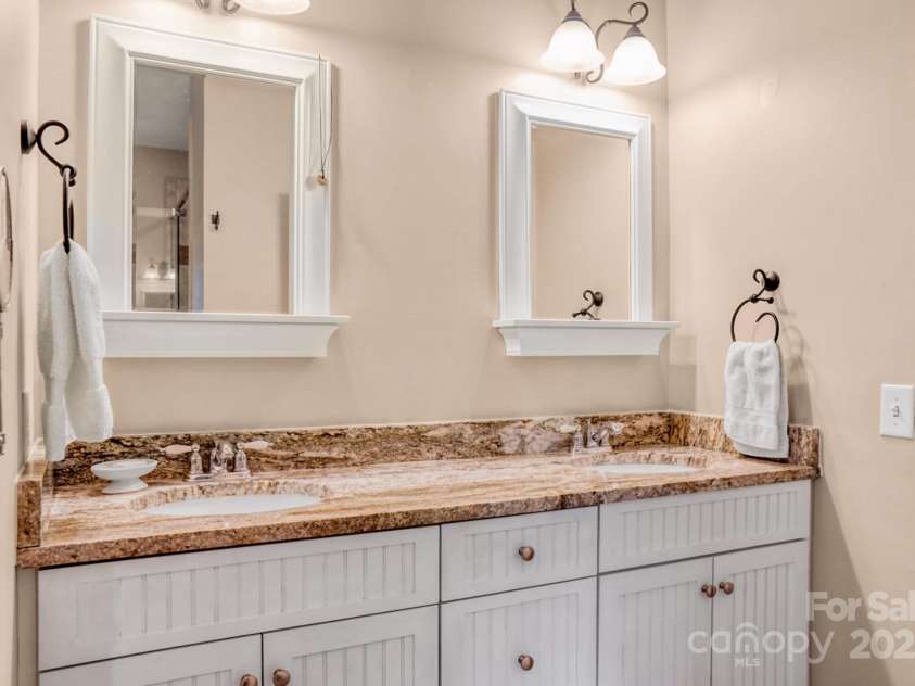 8144 Park Place Road, York, SC 29745.  MLS# CAR4285868, YatesRealty ID 29277. 