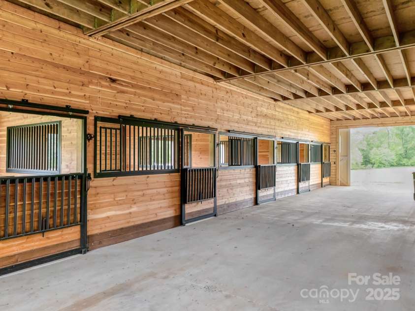 8144 Park Place Road, York, SC 29745.  MLS# CAR4285868, YatesRealty ID 29277. 