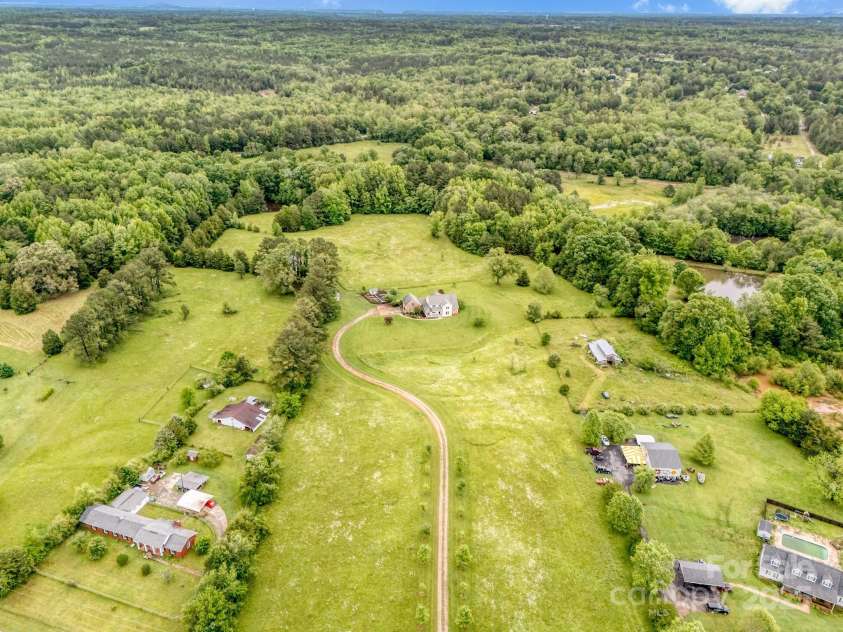 8144 Park Place Road, York, SC 29745.  MLS# CAR4285868, YatesRealty ID 29277. 