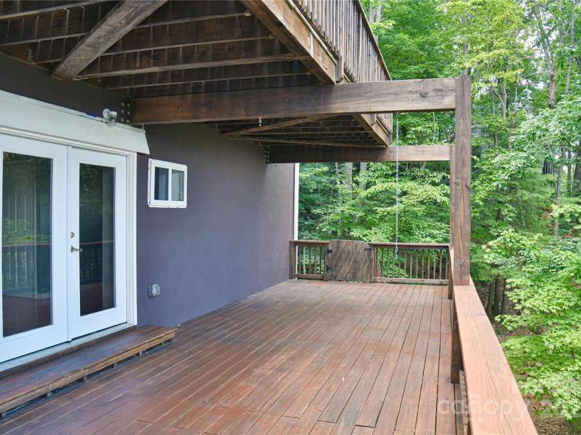 16 Skyview Court, Asheville, NC 28803.  MLS# CAR4274692, YatesRealty ID 29279. Room for Swings, Hammocks. You Name It