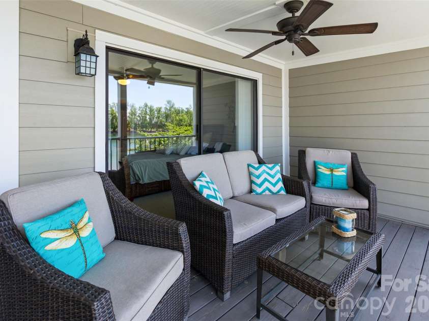 20417 Harborgate Court, Cornelius, NC 28031.  MLS# CAR4382571, YatesRealty ID 29279. 