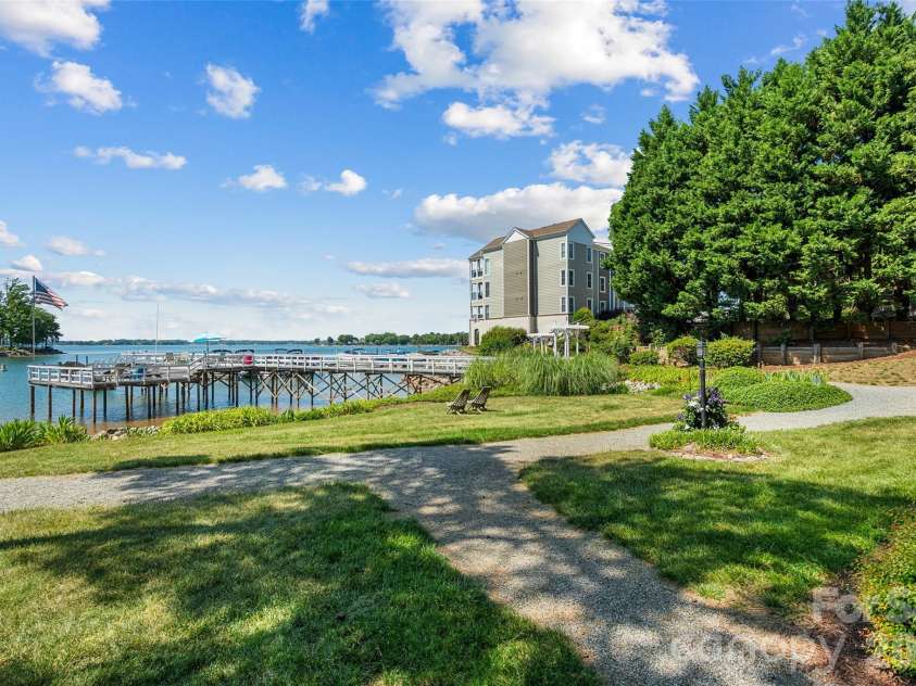 20417 Harborgate Court, Cornelius, NC 28031.  MLS# CAR4382571, YatesRealty ID 29279. 