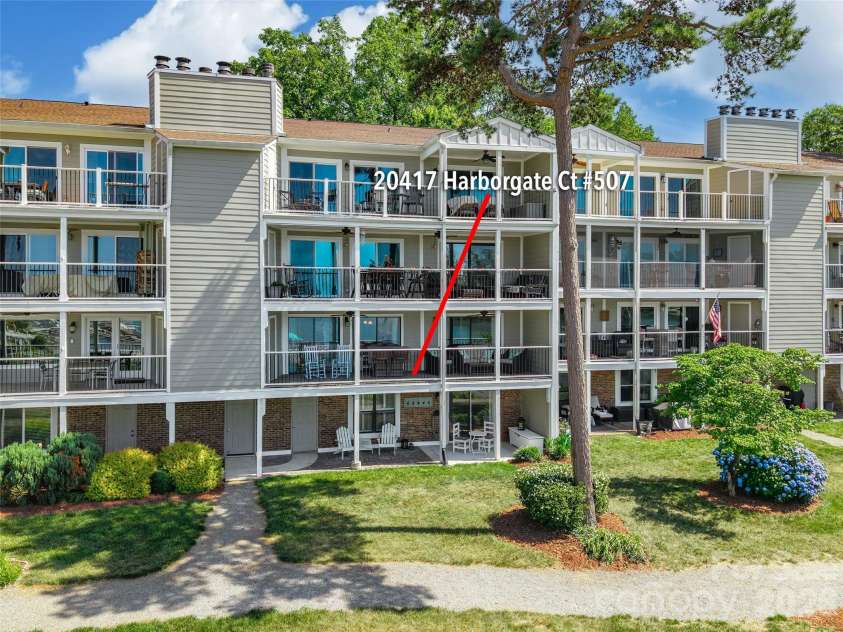 20417 Harborgate Court, Cornelius, NC 28031.  MLS# CAR4382571, YatesRealty ID 29279. 