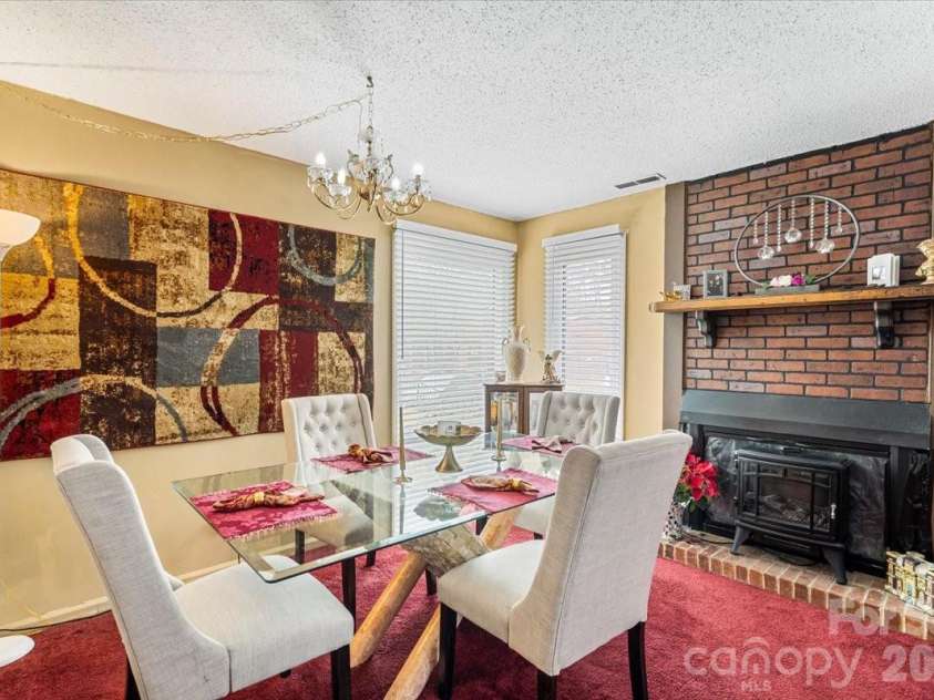 6123 Honeysuckle Lane, Charlotte, NC 28212.  MLS# CAR4346126, YatesRealty ID 2928. 