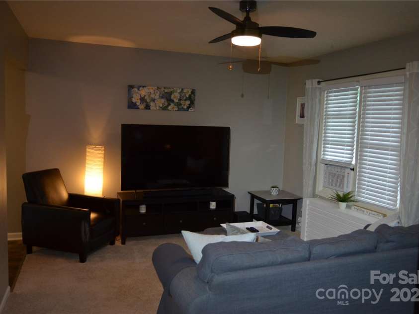 380 Corbly Drive, Hendersonville, NC 28739.  MLS# CAR4278581, YatesRealty ID 29280. Living Area