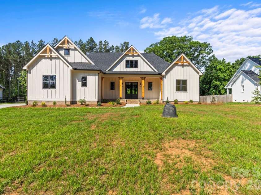 2373 Lee Lawing Road, Lincolnton, NC 28092.  MLS# CAR4377218, YatesRealty ID 29282. 