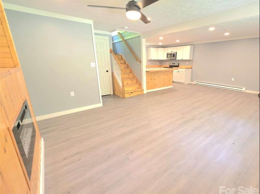 140 Nestle Road, Boone, NC 28607.  MLS# CAR4388895, YatesRealty ID 29283. 