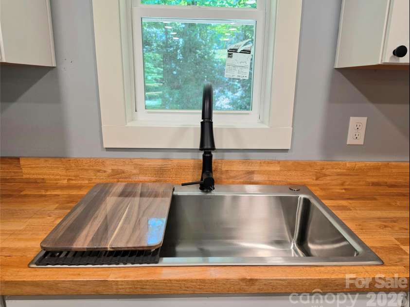 140 Nestle Road, Boone, NC 28607.  MLS# CAR4388895, YatesRealty ID 29283. 