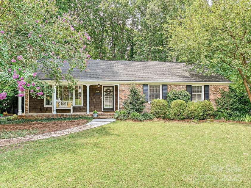 4008 Sulkirk Road, Charlotte, NC 28210.  MLS# CAR4286951, YatesRealty ID 29283. 