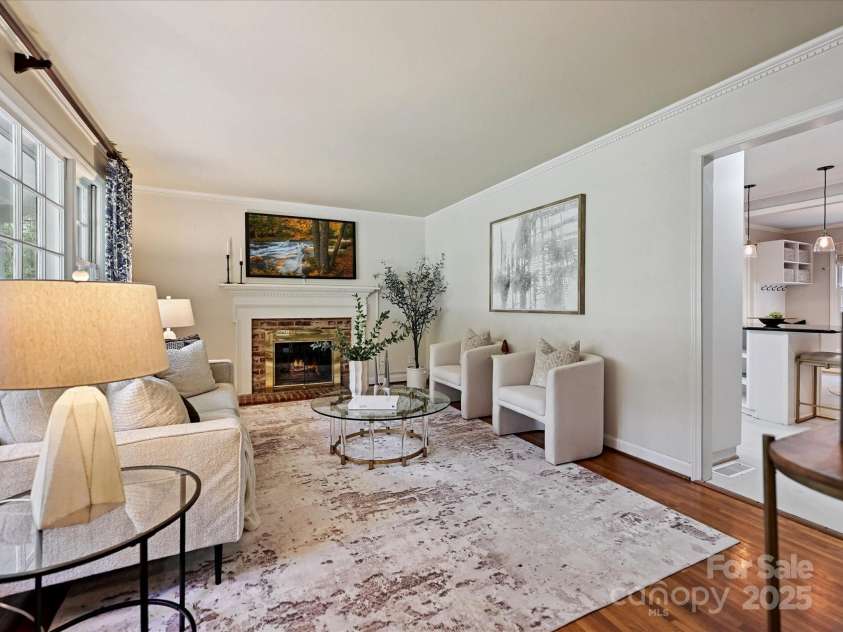 4008 Sulkirk Road, Charlotte, NC 28210.  MLS# CAR4286951, YatesRealty ID 29283. 
