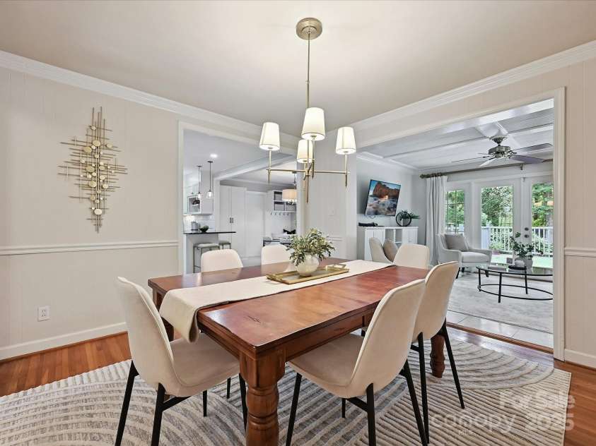 4008 Sulkirk Road, Charlotte, NC 28210.  MLS# CAR4286951, YatesRealty ID 29283. 