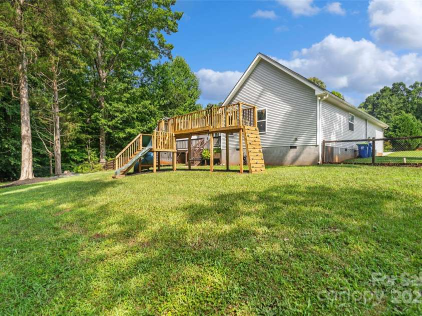 1774 Timmons Marie Lane, Lincolnton, NC 28092.  MLS# CAR4276228, YatesRealty ID 29284. 