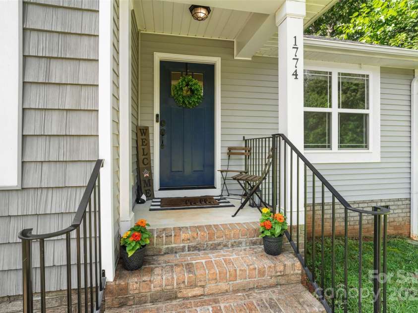 1774 Timmons Marie Lane, Lincolnton, NC 28092.  MLS# CAR4276228, YatesRealty ID 29284. 