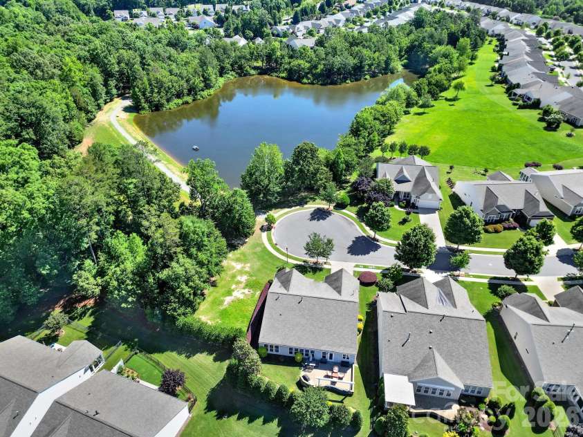2029 Primrose Court, Fort Mill, SC 29707.  MLS# CAR4389837, YatesRealty ID 29286. 