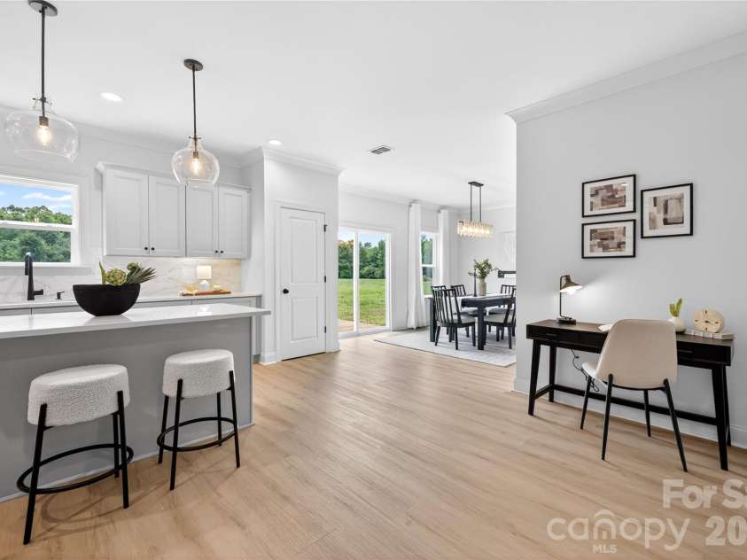 2961 Polk and White Road, Charlotte, NC 28269.  MLS# CAR4361138, YatesRealty ID 29287. 