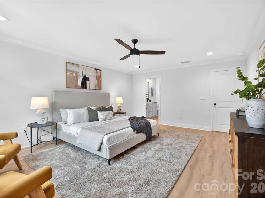 2961 Polk and White Road, Charlotte, NC 28269.  MLS# CAR4361138, YatesRealty ID 29287. 