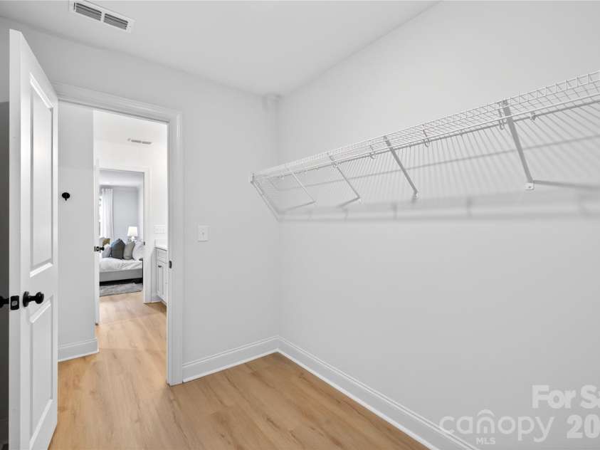 2961 Polk and White Road, Charlotte, NC 28269.  MLS# CAR4361138, YatesRealty ID 29287. 