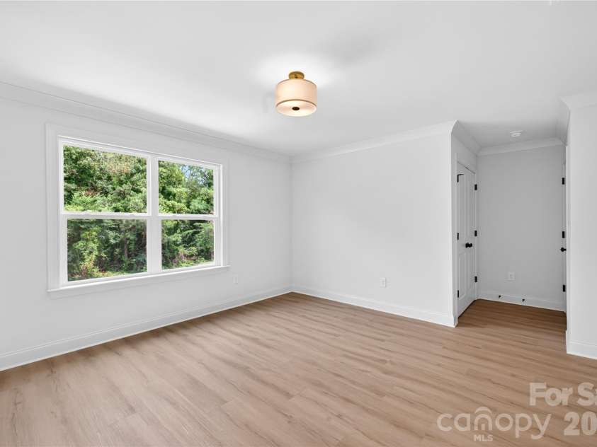2961 Polk and White Road, Charlotte, NC 28269.  MLS# CAR4361138, YatesRealty ID 29287. 