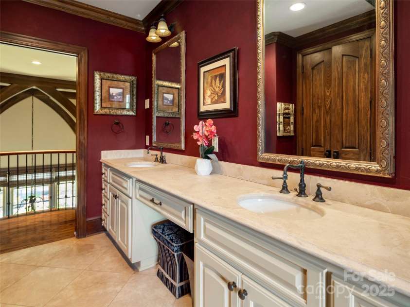 26 Village Oak Drive, Arden, NC 28704.  MLS# CAR4283780, YatesRealty ID 29289. 