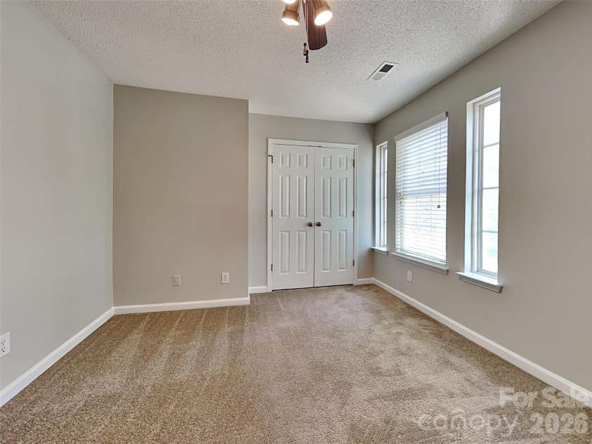 5414 Crisfield Road, Charlotte, NC 28269.  MLS# CAR4384580, YatesRealty ID 29289. 